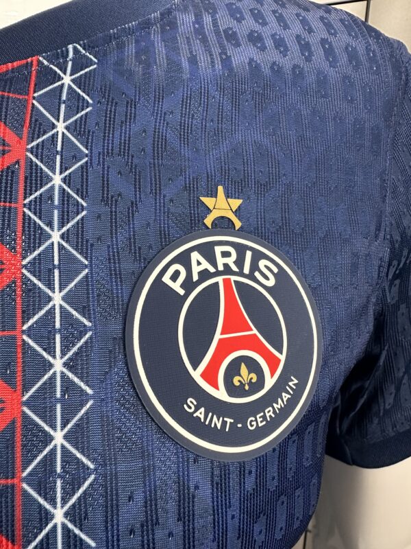 Paris Saint-Germain Home Player Version Jersey 2025/26
