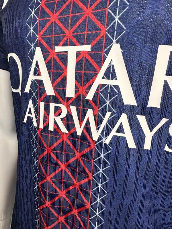 Paris Saint-Germain Home Player Version Jersey 2025/26