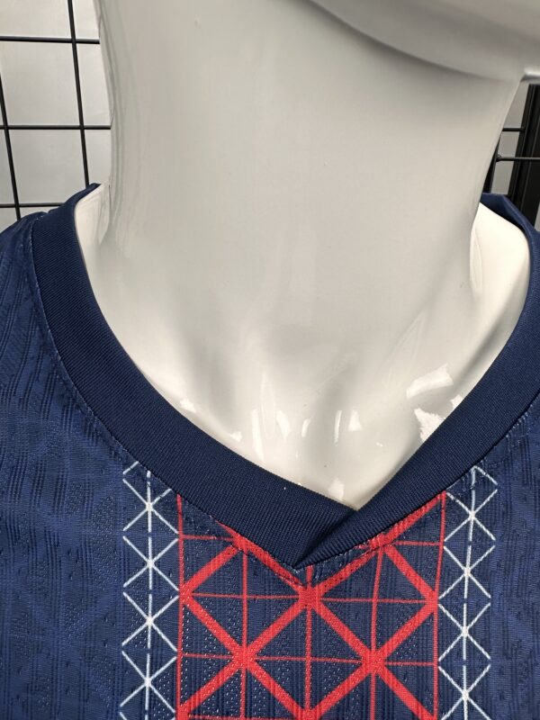 Paris Saint-Germain Home Player Version Jersey 2025/26