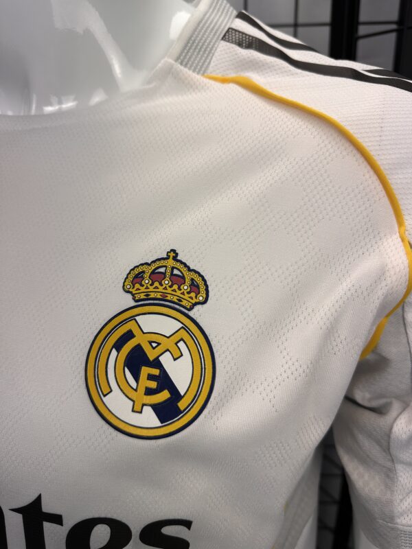 Real Madrid Home Player Version Jersey 2025/26